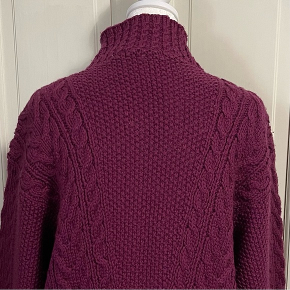 Vintage Hand Knit 100% Wool Cableknit Fisherman Cardigan Sweater Medium Purple - Picture 10 of 12